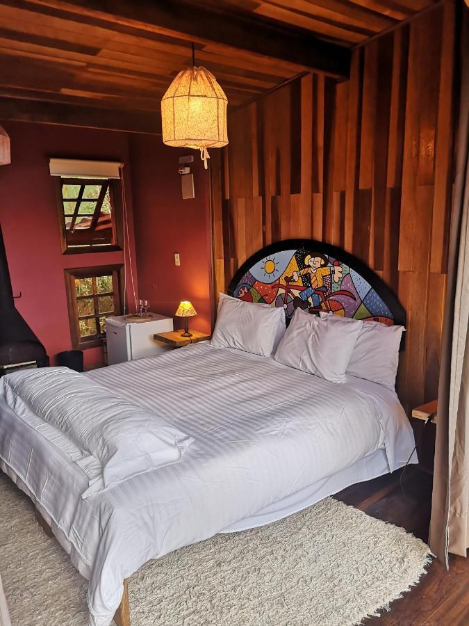 Alive Eco Hut Pousada Монте Верде Екстериор снимка