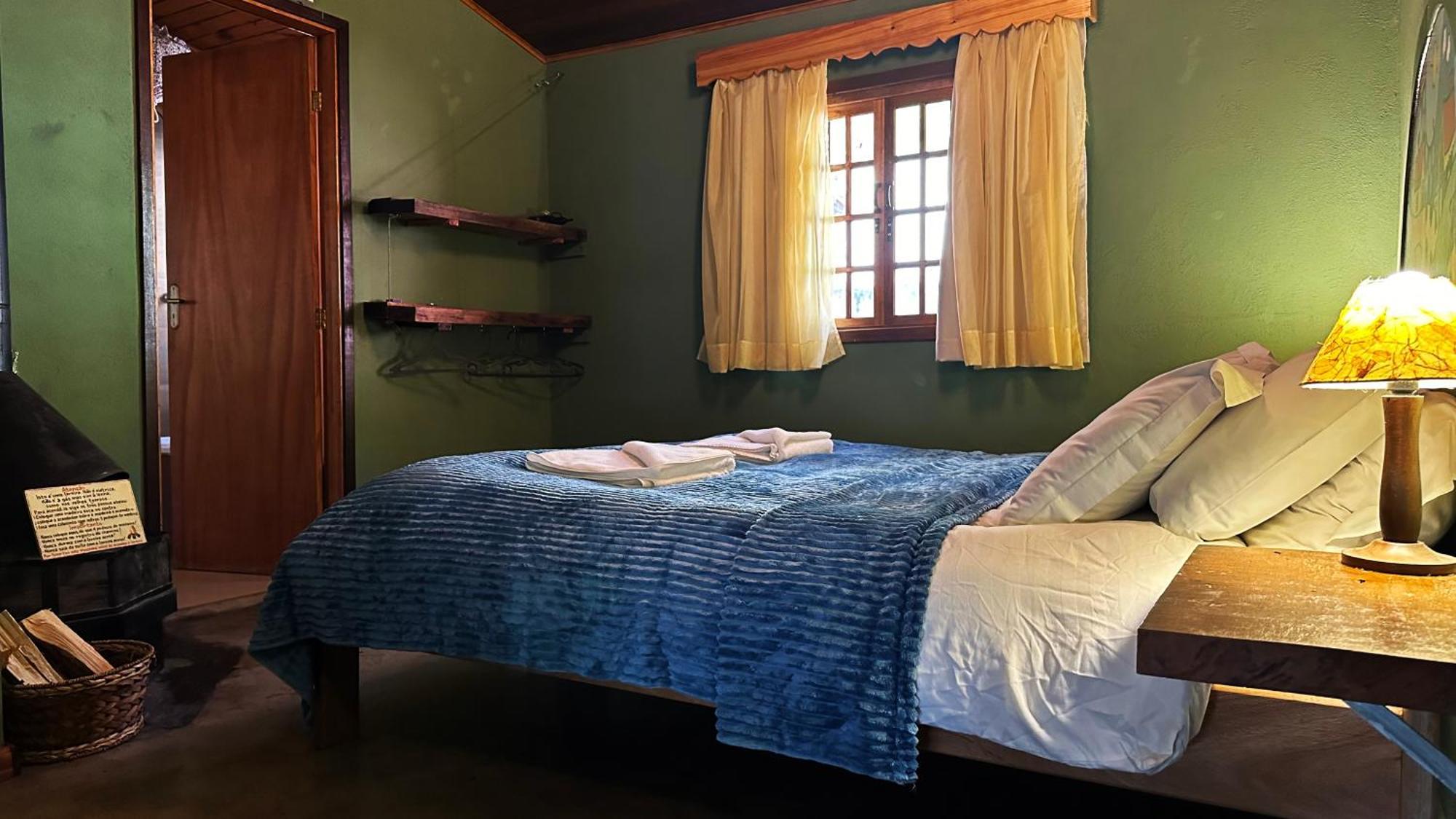 Alive Eco Hut Pousada Монте Верде Екстериор снимка